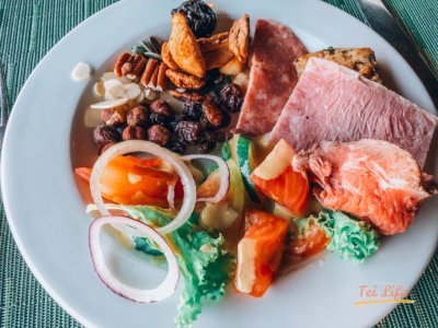 Victoria Falls Safari Lodge