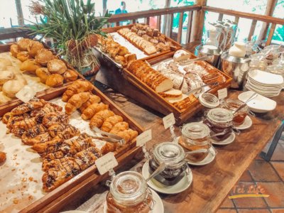 Victoria Falls Safari Lodge